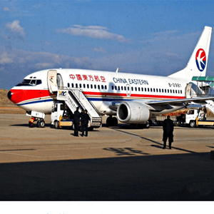 滨海机场快运航空快运业稳步发展的原因是什么？